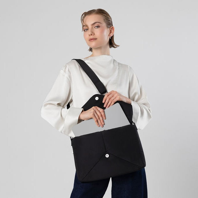 Essential Envelope 100% Recycled Fabrics